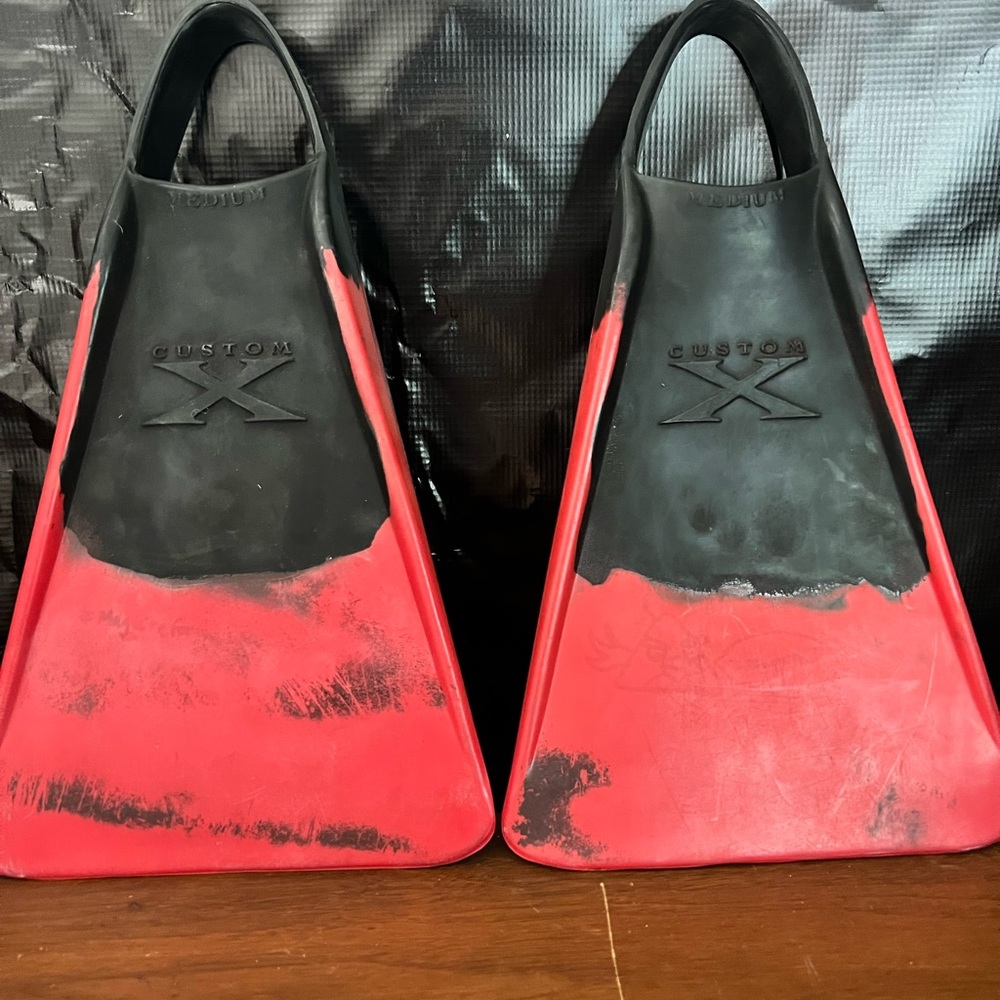 CUSTO X FINS (MEDIUM) 8-9